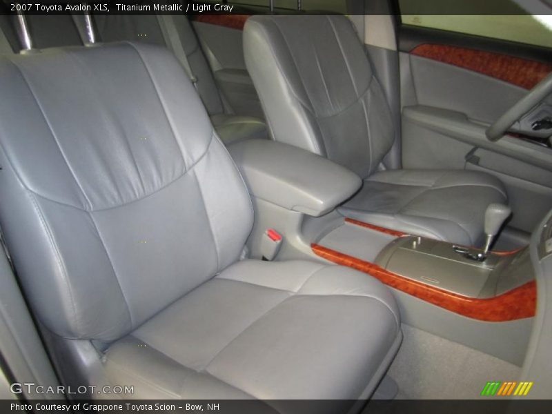 Titanium Metallic / Light Gray 2007 Toyota Avalon XLS