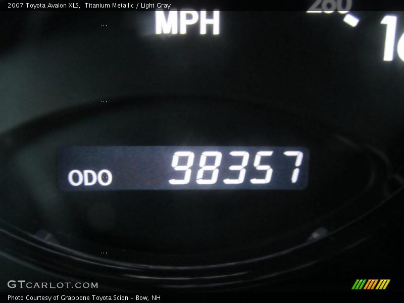 Titanium Metallic / Light Gray 2007 Toyota Avalon XLS