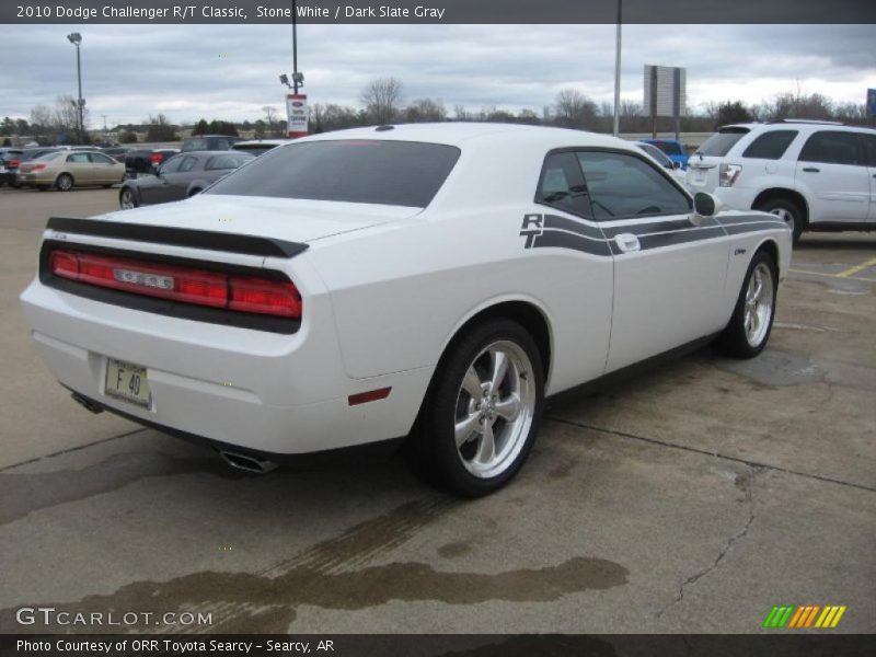 Stone White / Dark Slate Gray 2010 Dodge Challenger R/T Classic