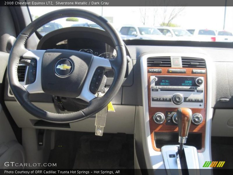 Dashboard of 2008 Equinox LTZ