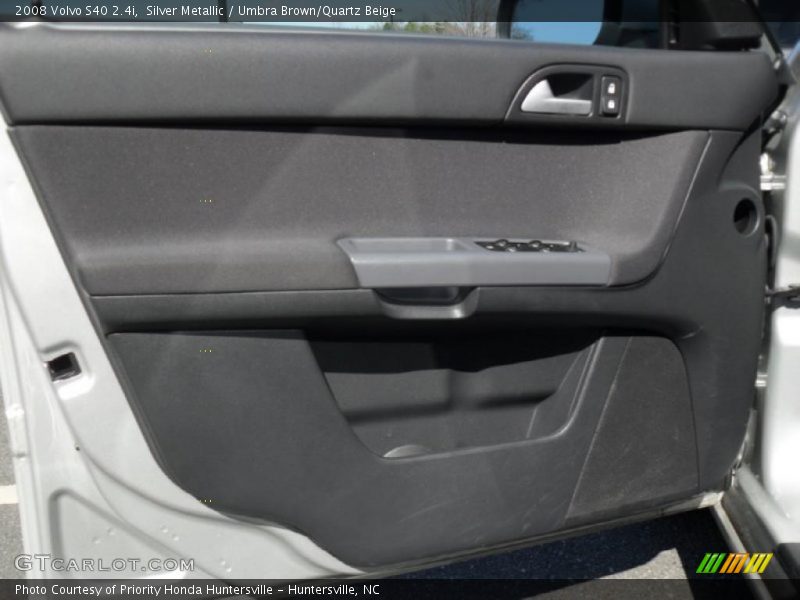 Silver Metallic / Umbra Brown/Quartz Beige 2008 Volvo S40 2.4i