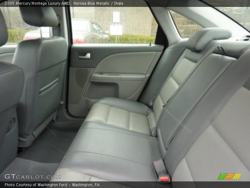  2005 Montego Luxury AWD Shale Interior