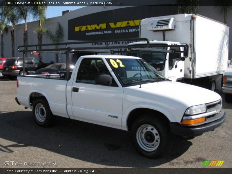 Summit White / Medium Gray 2002 Chevrolet S10 Regular Cab