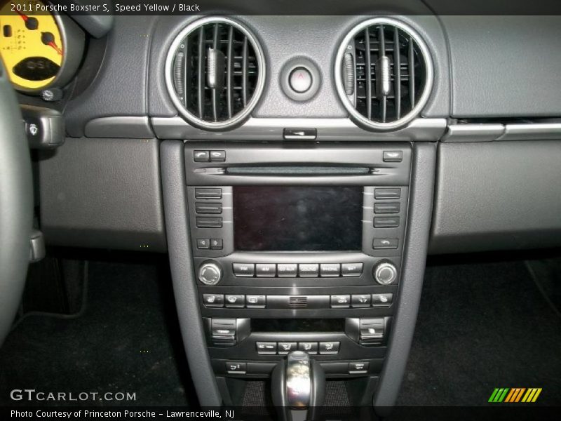 Speed Yellow / Black 2011 Porsche Boxster S