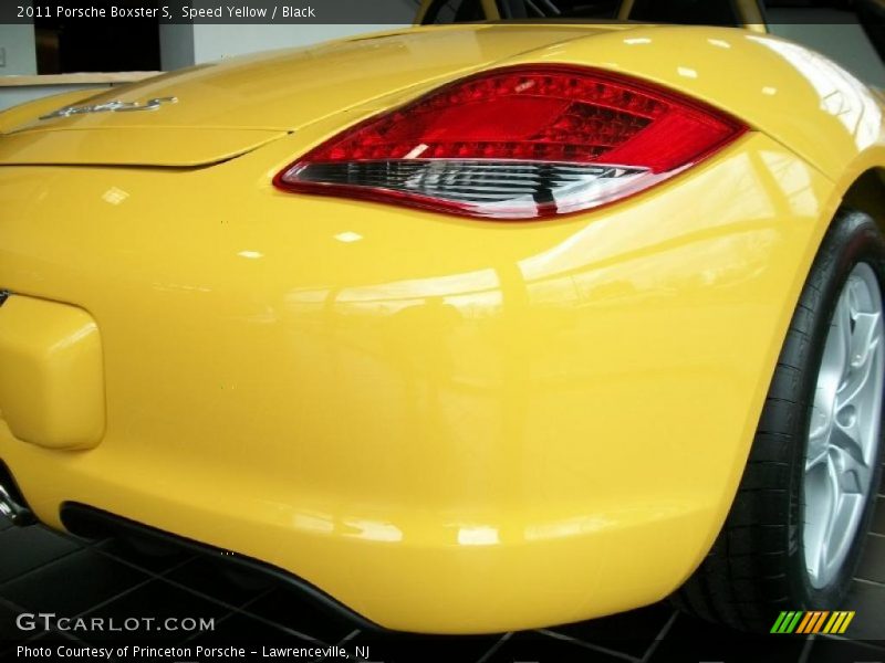 Speed Yellow / Black 2011 Porsche Boxster S