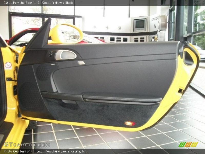 Door Panel of 2011 Boxster S