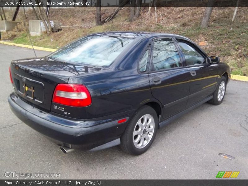 Blackberry / Silver Grey 2000 Volvo S40 1.9T