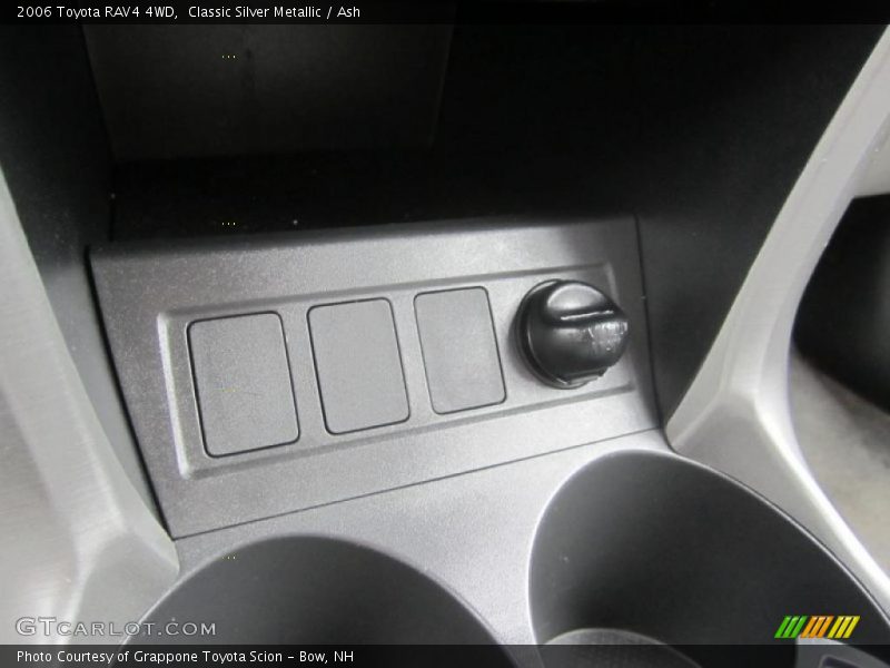 Classic Silver Metallic / Ash 2006 Toyota RAV4 4WD