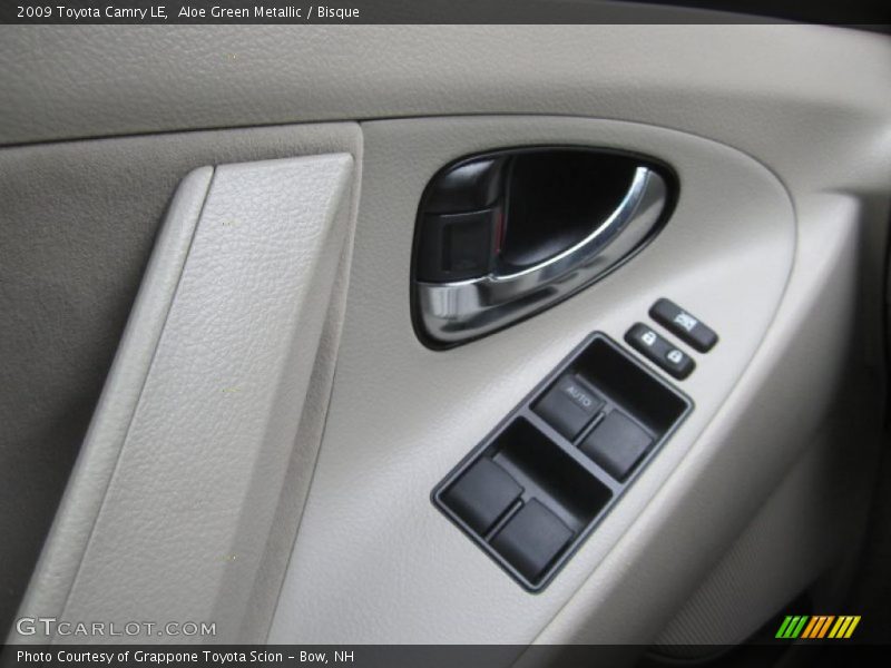 Aloe Green Metallic / Bisque 2009 Toyota Camry LE
