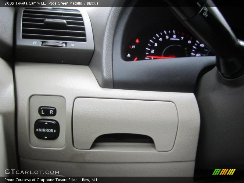 Aloe Green Metallic / Bisque 2009 Toyota Camry LE