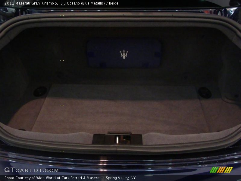 Blu Oceano (Blue Metallic) / Beige 2011 Maserati GranTurismo S
