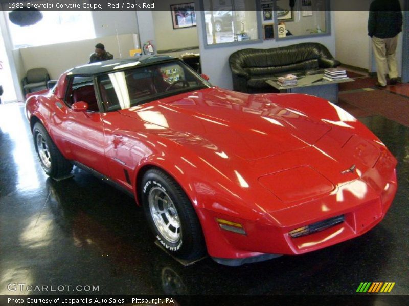 Front 3/4 View of 1982 Corvette Coupe