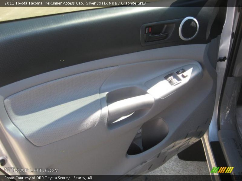 Silver Streak Mica / Graphite Gray 2011 Toyota Tacoma PreRunner Access Cab