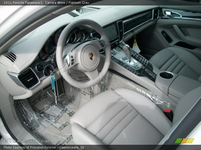  2011 Panamera S Platinum Grey Interior
