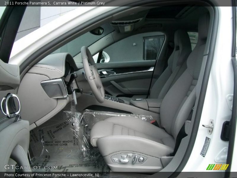 Carrara White / Platinum Grey 2011 Porsche Panamera S