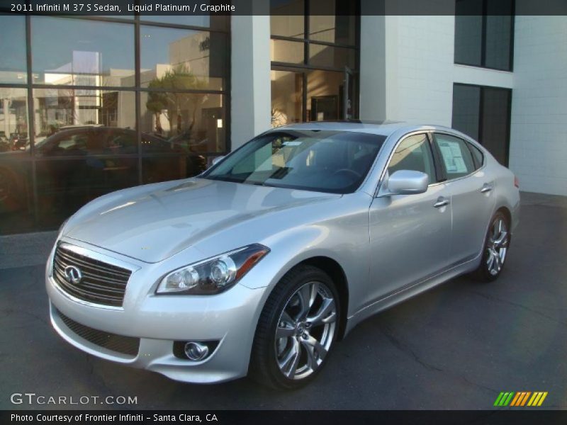 Front 3/4 View of 2011 M 37 S Sedan