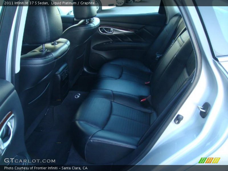  2011 M 37 S Sedan Graphite Interior