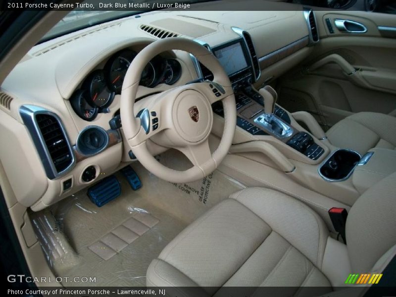 Luxor Beige Interior - 2011 Cayenne Turbo 