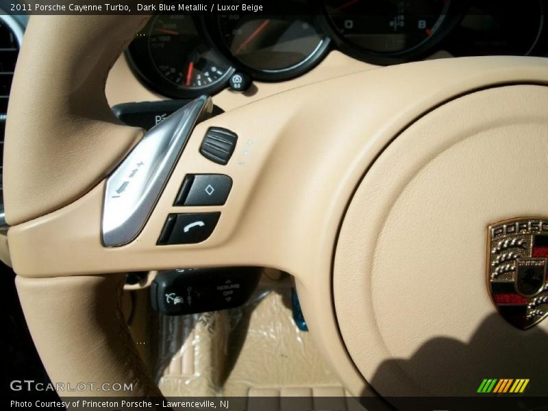 Controls of 2011 Cayenne Turbo