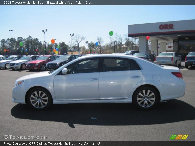 Blizzard White Pearl / Light Gray 2011 Toyota Avalon Limited