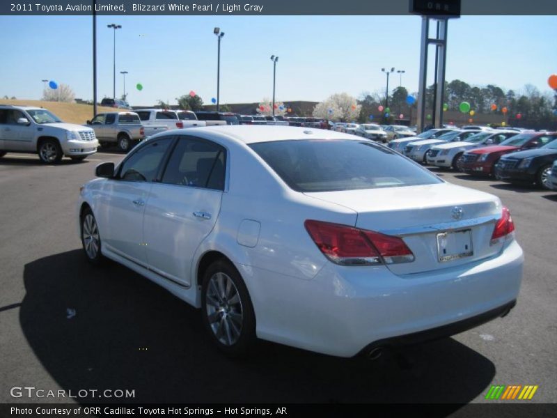 Blizzard White Pearl / Light Gray 2011 Toyota Avalon Limited