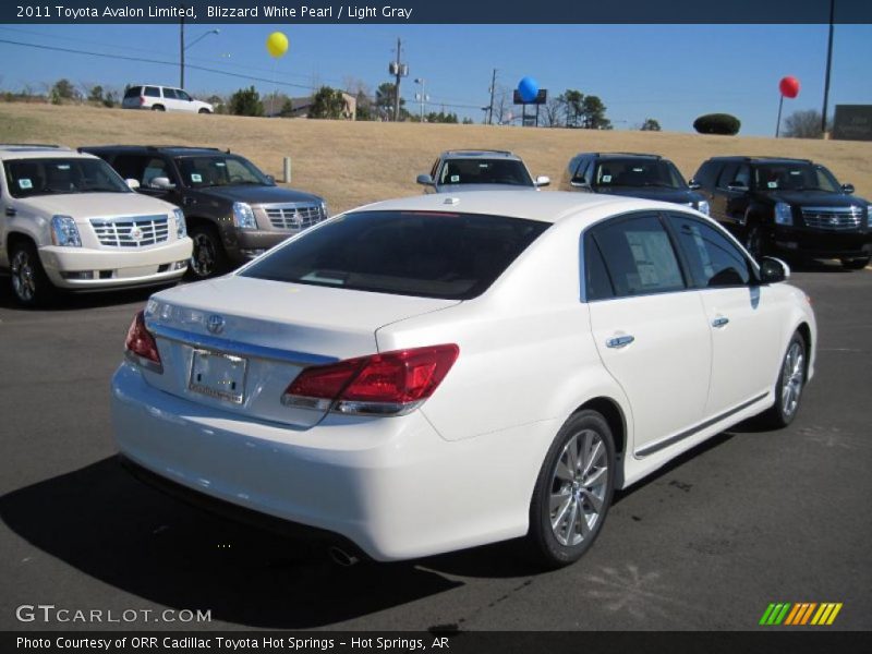 Blizzard White Pearl / Light Gray 2011 Toyota Avalon Limited