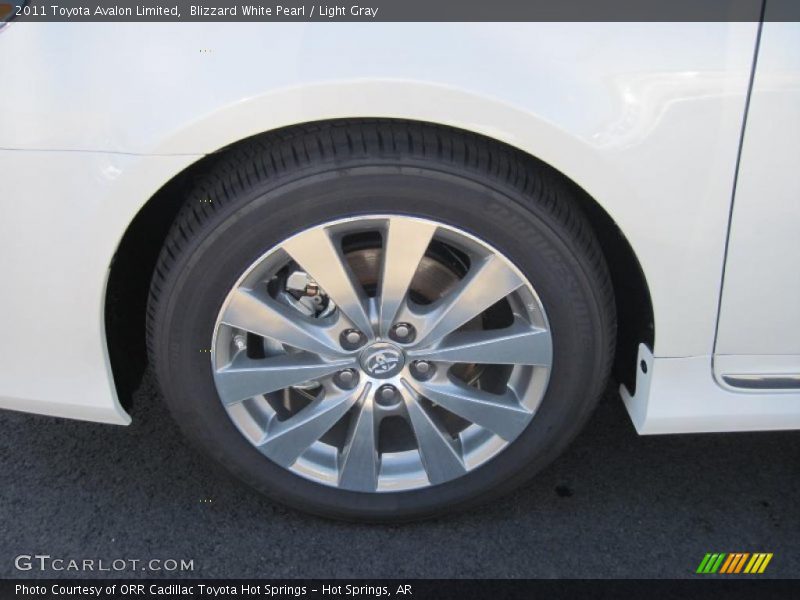 Blizzard White Pearl / Light Gray 2011 Toyota Avalon Limited