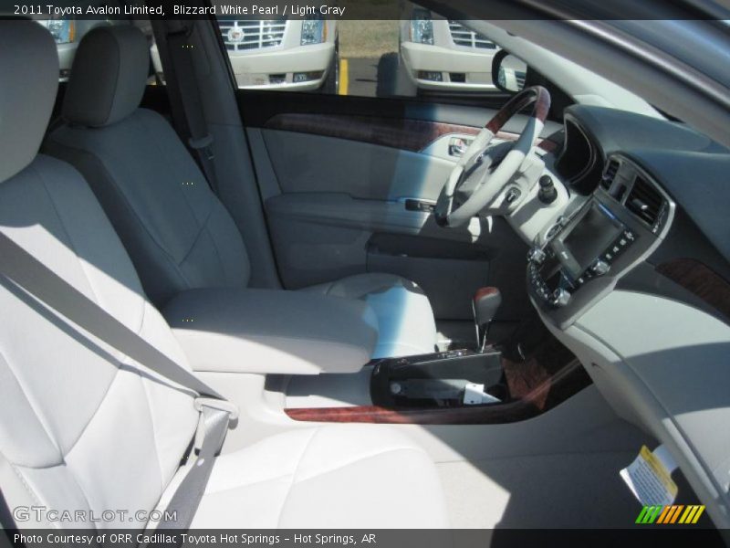 Blizzard White Pearl / Light Gray 2011 Toyota Avalon Limited