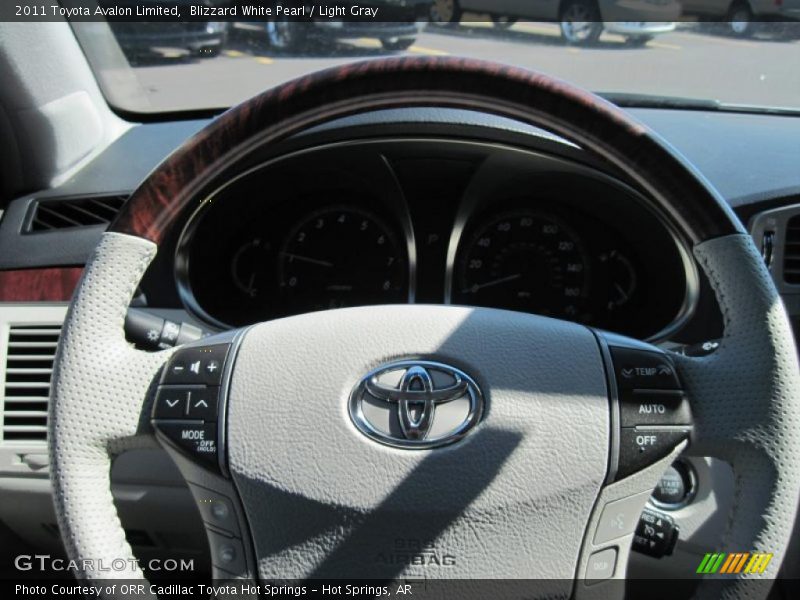Blizzard White Pearl / Light Gray 2011 Toyota Avalon Limited