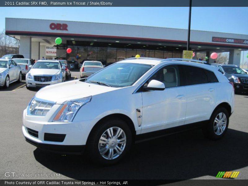 Platinum Ice Tricoat / Shale/Ebony 2011 Cadillac SRX FWD