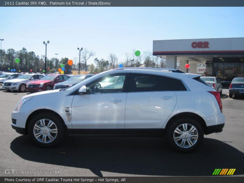 Platinum Ice Tricoat / Shale/Ebony 2011 Cadillac SRX FWD