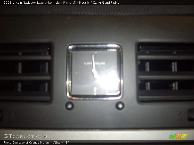 Light French Silk Metallic / Camel/Sand Piping 2008 Lincoln Navigator Luxury 4x4