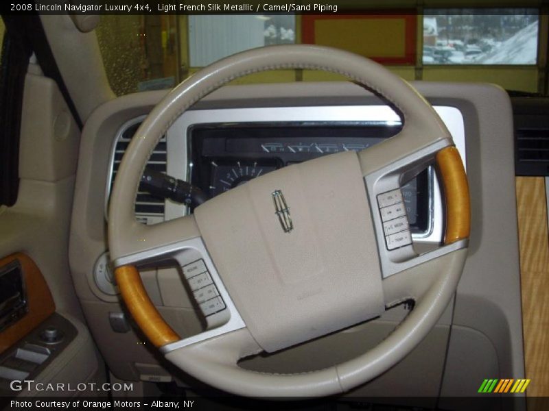Light French Silk Metallic / Camel/Sand Piping 2008 Lincoln Navigator Luxury 4x4