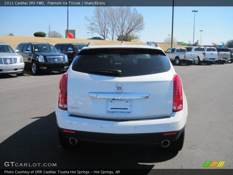 Platinum Ice Tricoat / Shale/Ebony 2011 Cadillac SRX FWD