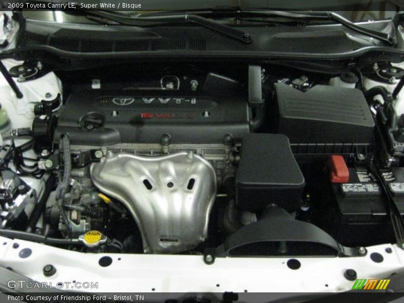 Super White / Bisque 2009 Toyota Camry LE