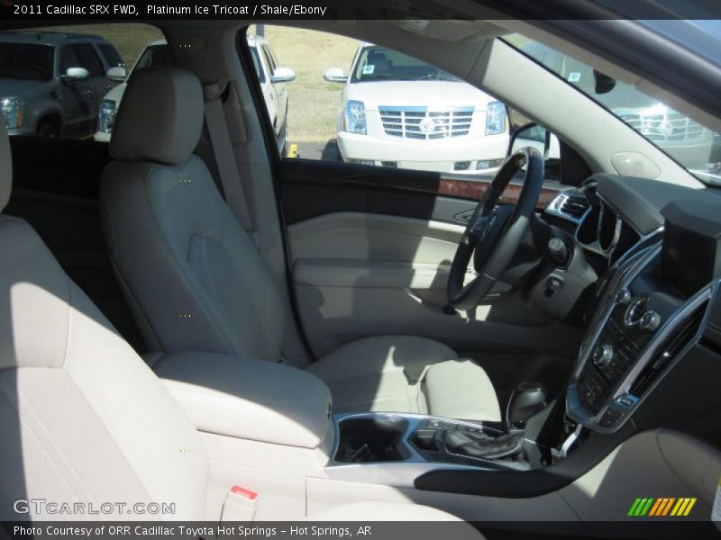 Platinum Ice Tricoat / Shale/Ebony 2011 Cadillac SRX FWD