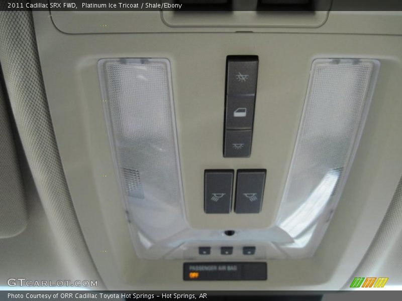 Platinum Ice Tricoat / Shale/Ebony 2011 Cadillac SRX FWD