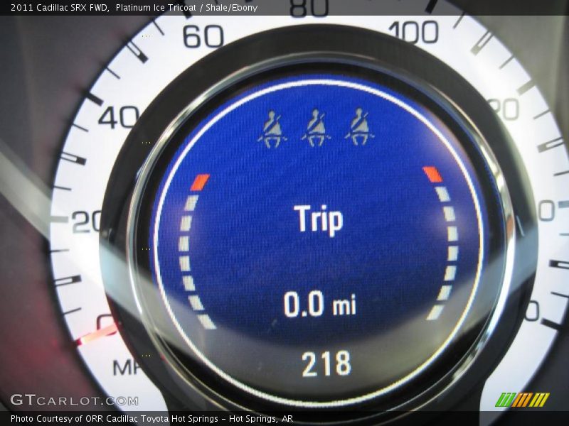 Platinum Ice Tricoat / Shale/Ebony 2011 Cadillac SRX FWD
