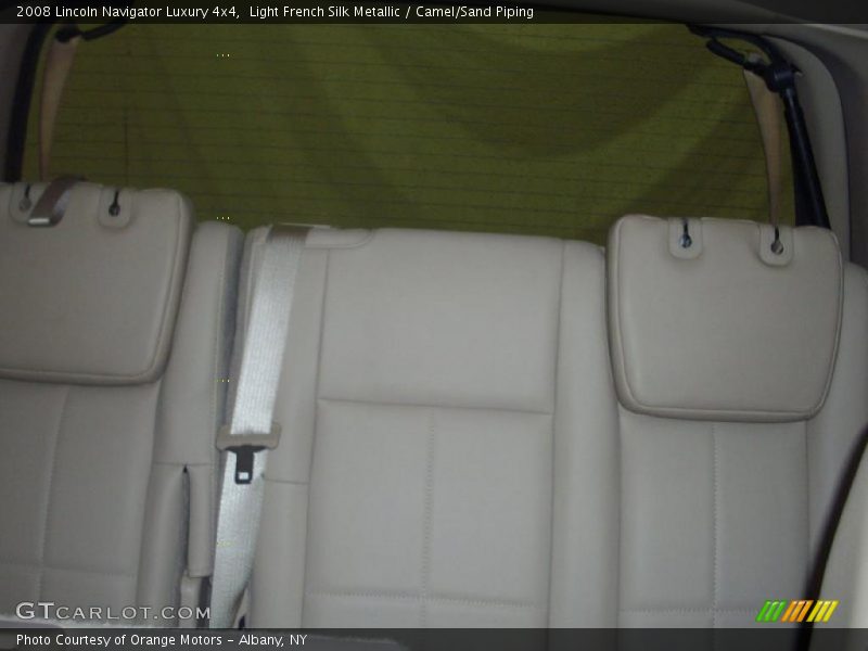 Light French Silk Metallic / Camel/Sand Piping 2008 Lincoln Navigator Luxury 4x4