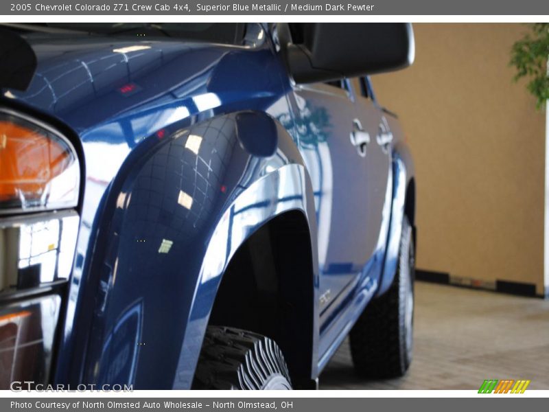 Superior Blue Metallic / Medium Dark Pewter 2005 Chevrolet Colorado Z71 Crew Cab 4x4