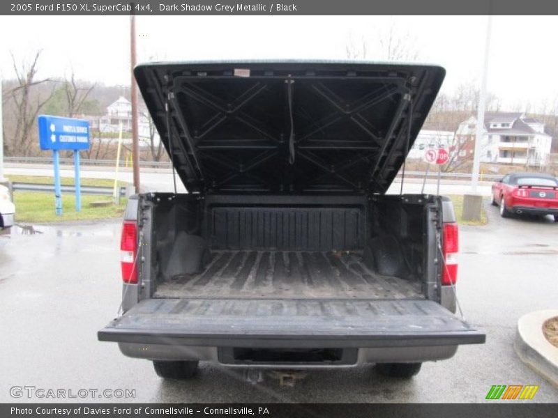 Dark Shadow Grey Metallic / Black 2005 Ford F150 XL SuperCab 4x4