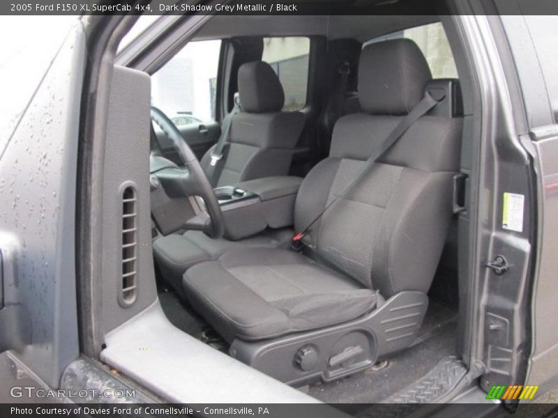 Dark Shadow Grey Metallic / Black 2005 Ford F150 XL SuperCab 4x4