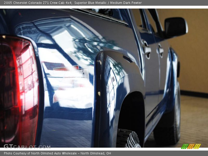 Superior Blue Metallic / Medium Dark Pewter 2005 Chevrolet Colorado Z71 Crew Cab 4x4