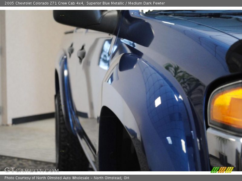 Superior Blue Metallic / Medium Dark Pewter 2005 Chevrolet Colorado Z71 Crew Cab 4x4