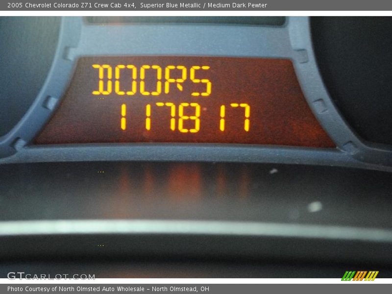 Superior Blue Metallic / Medium Dark Pewter 2005 Chevrolet Colorado Z71 Crew Cab 4x4