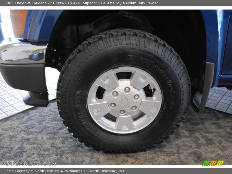 Superior Blue Metallic / Medium Dark Pewter 2005 Chevrolet Colorado Z71 Crew Cab 4x4