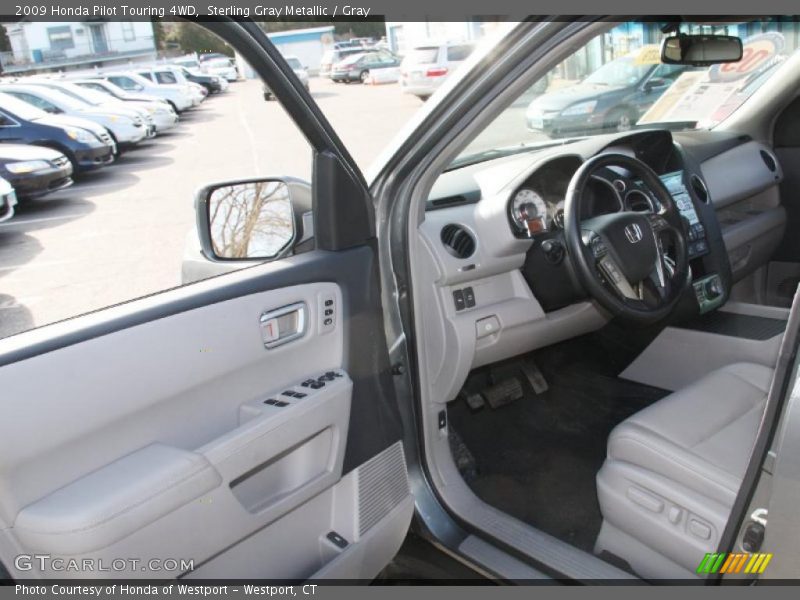 Sterling Gray Metallic / Gray 2009 Honda Pilot Touring 4WD