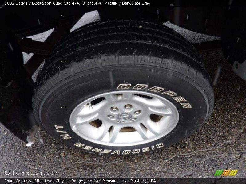 Bright Silver Metallic / Dark Slate Gray 2003 Dodge Dakota Sport Quad Cab 4x4