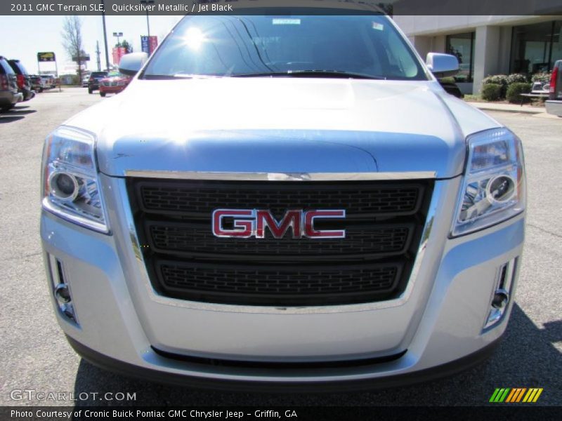 Quicksilver Metallic / Jet Black 2011 GMC Terrain SLE