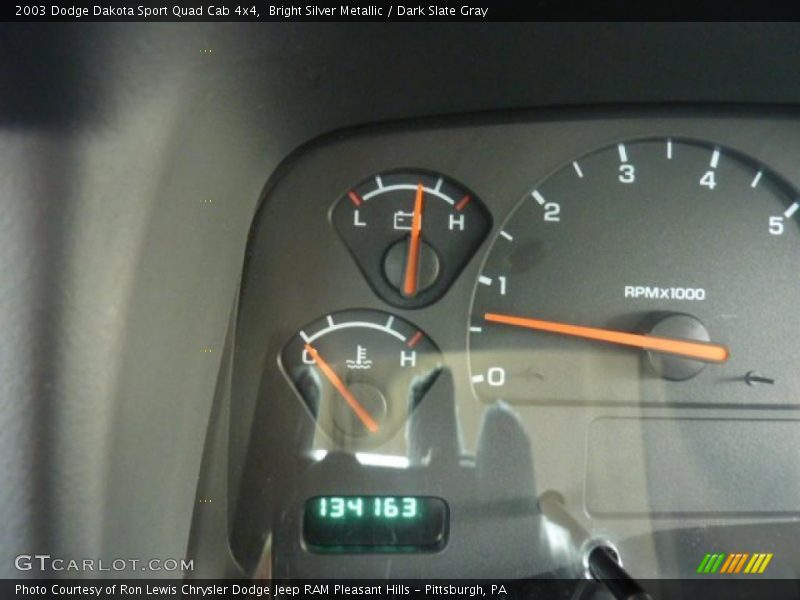Bright Silver Metallic / Dark Slate Gray 2003 Dodge Dakota Sport Quad Cab 4x4